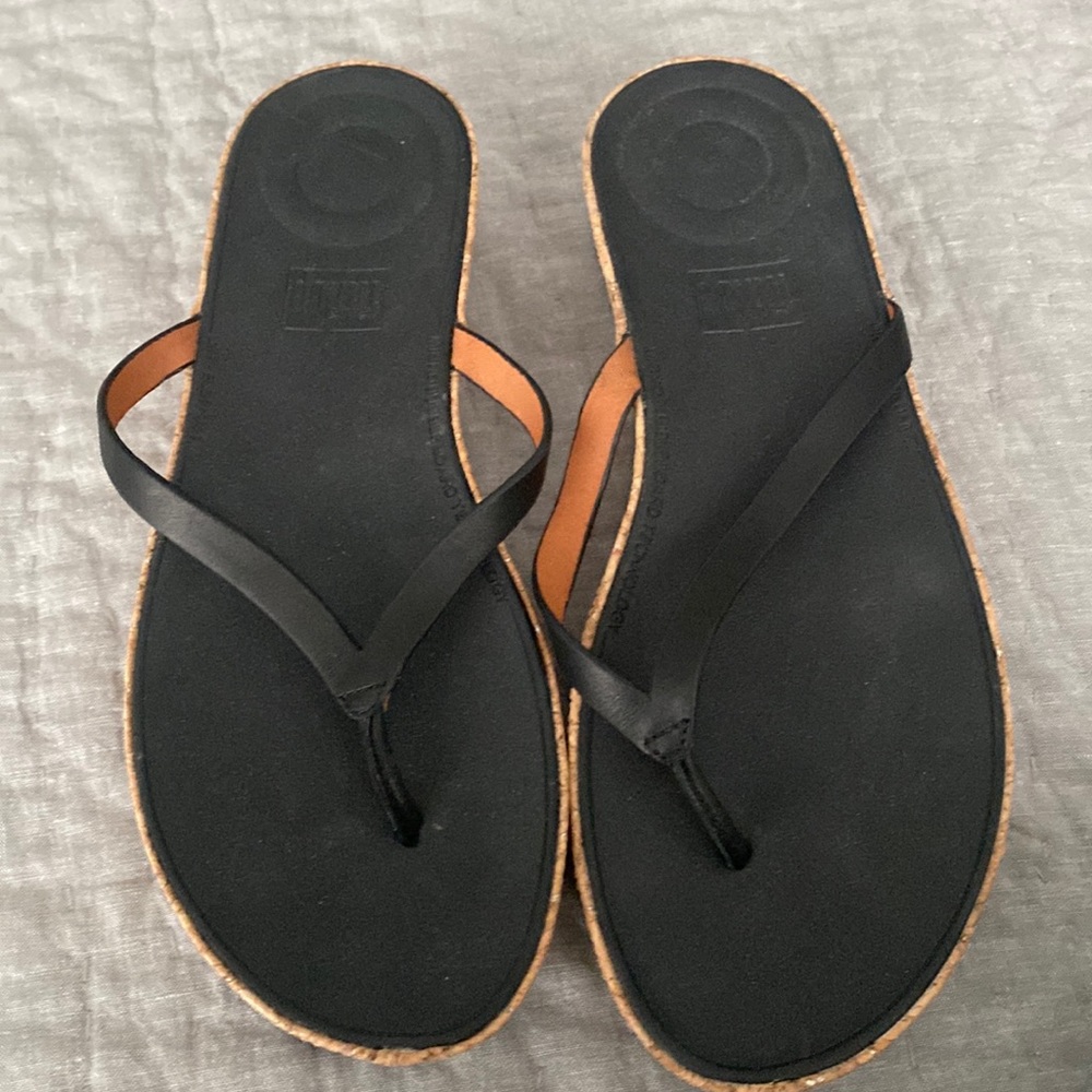Womens wedge fit flop